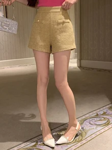 DAZY 女款高腰鈕扣設計優雅短褲 - 卡其色 - 查看 6