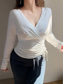 REIGN AVE Elastic Fitted Cinched Waist Short Pullover White Long Sleeve T-Shirt - White - View 4