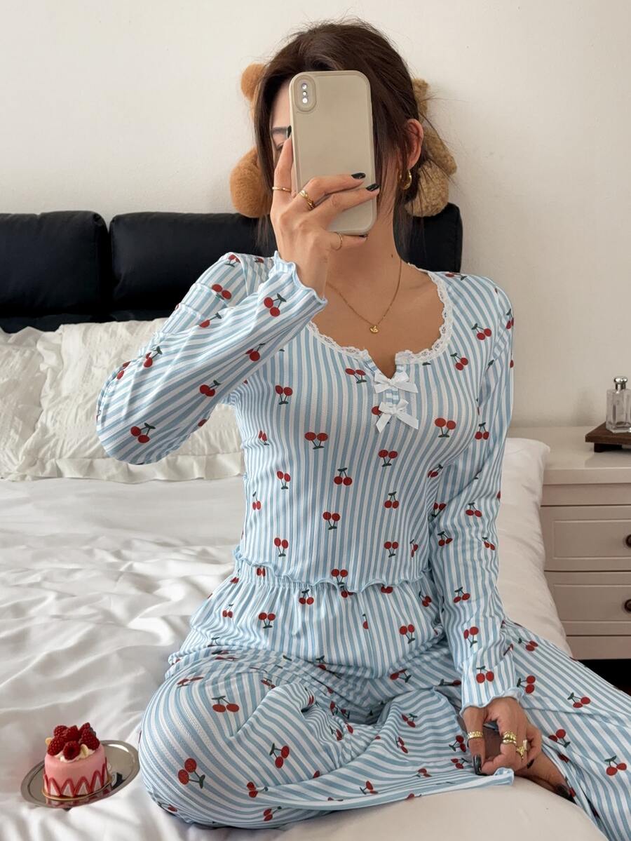 Napfluff طقم بيجامة نسائي بأكمام طويلة وبنطال طويل مطبوع بطبعة الكرز والخطوط - متعدد الألوان - مشاهدة 1