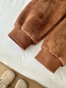 SHEIN Vintaside Kids 2件組男嬰可愛米色棕熊蝴蝶結刷毛刺繡長袖圓領厚款戶外秋冬節日套裝 - 棕色 - 查看 7