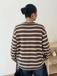 Dazy Plus 女款圓領休閒寬鬆長袖大尺碼街頭風時尚條紋T恤 - 巧克力棕 - 查看 2