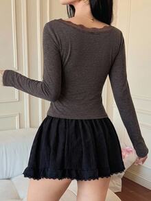 DAZY Women's Solid Color Contrast Lace V-Neck Long Sleeve Slim Fit T-Shirt - Grey - View 5