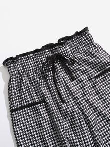 GlowEve Women's Peacock-Pattern Fabric High Waist Pocket Detail Straight Leg Pants Fall - Black and White - View 5