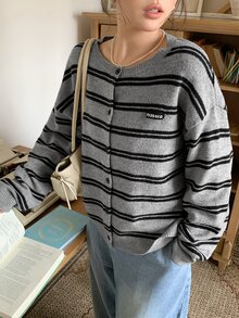 Dazy Plus Contrast Stripe Loose Long Sleeve Open Front Letter Patch Casual Elegant Streetwear Vacation Fall Knit Cardigan Homewear Grey - Grey - View 2