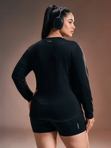 Powerista Women's Plus Size Long Sleeve Crew Neck Top And Shorts Sports Set - Black - View 2