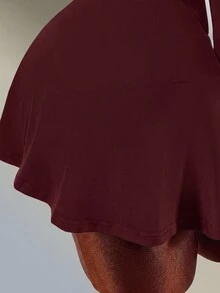 Amplova 女款無袖運動連身裙，配滾邊、露背設計、荷葉邊下擺，搭配短褲 - 酒紅色 - 查看 12
