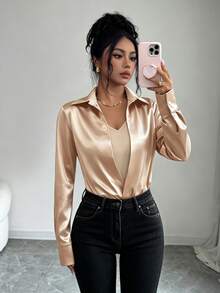 SHEIN Elenzya 女款美拉德棕色緞面襯衫連身衣，翻領深V領，收腰長袖2合1內搭連身衣，適合通勤、辦公室、內搭，成熟女性，約會 - 卡其色 - 查看 4