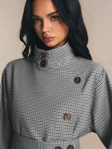 Poéselle 女款格紋立領單排扣長袖休閒風衣外套 - 黑與白 - 查看 7