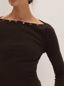 MUSEYN Brown Soft Boat Neck Button Neck Detail Longsleeve Top Versatile Everyday Casual Chic New Season Fall - Coffee Brown - View 5