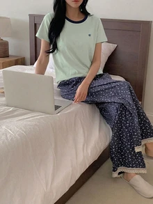 DAZY 2件組碎花拼接撞色女款睡衣套裝 - 綠色 - 查看 5