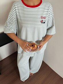 Dazy Plus Bộ đồ ngủ 2 món quần dài dáng rộng họa tiết in phối màu sọc cho xuân hè thu - trắng - Xem 6
