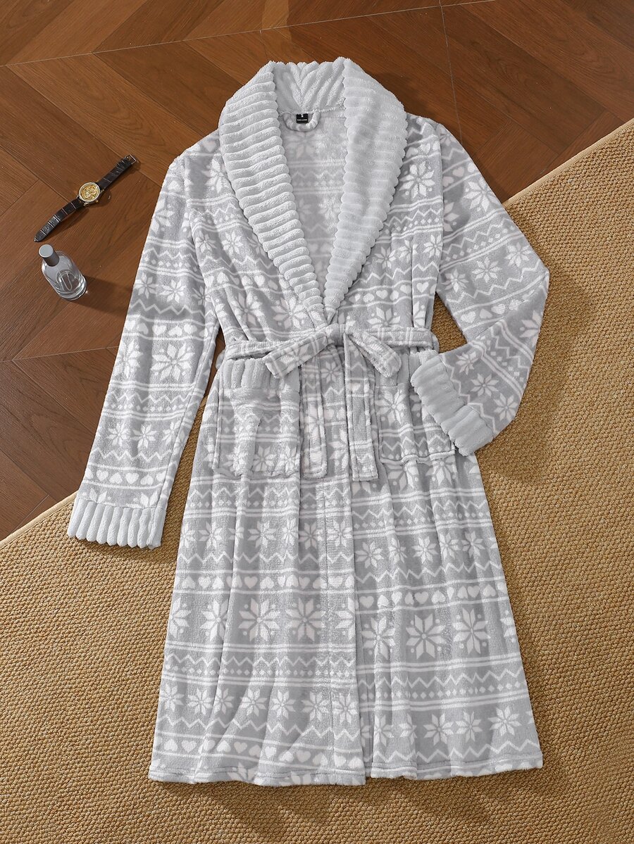 EverLounge Men's Snowflake Jacquard Flannel Robe, Autumn/Winter Thermal Lined Warm Tie-Front Bathrobe, Knee-Length Long Pajamas Loungewear - Light Grey - View 1