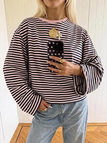 SHEIN EZwear 海外長袖草莓深巧克力條紋上衣，秋季襯衫，適合日常通勤、聚會、秋冬/夏季、聖誕節、新年、感恩節、派對、婚禮、海灘、畢業典禮、優雅、外出、約會、通勤、情人節、優雅、度假、Y2K、畢業典禮等場合 - 彩色 - 查看 4