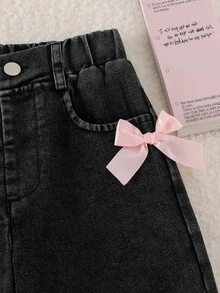 SHEIN Sparklyn Girls 2 Pieces Set, Spring/Autumn Letter Print Long Sleeve Hooded Sweatshirt + Bow Decor Washed Denim Jeans, Casual Children's Outfit, Sweet & Cool Street Style Kids Wear, Suitable For Daily Outings - Grey - View 7