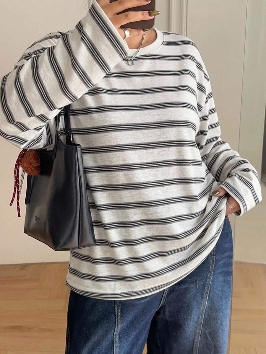 Dazy Plus Women's Plus Size Crew Neck Casual Loose Long Sleeve Street Style Fashion Striped T-Shirt - White - View 1