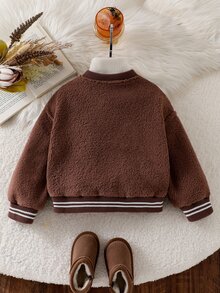 SHEIN 女童秋冬長袖抓絨棒球夾克，P字母刺繡，羅紋條紋袖口與下擺，按扣泰迪絨外套，休閒外衣，可愛時尚日常穿搭，適合女童外出與街頭風格 - 棕色 - 查看 2