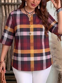 EMERY ROSE بلوزة مقاس كبير بنقشة مربعات وأزرار وياقة V مفتوحة وأكمام نصفية أنيقة للمكتب خريف وشتاء 2026 - متعدد الألوان - مشاهدة 4