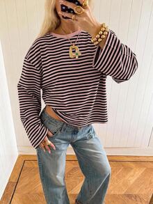 SHEIN EZwear 海外長袖草莓深巧克力條紋上衣，秋季襯衫，適合日常通勤、聚會、秋冬/夏季、聖誕節、新年、感恩節、派對、婚禮、海灘、畢業典禮、優雅、外出、約會、通勤、情人節、優雅、度假、Y2K、畢業典禮等場合 - 彩色 - 查看 3