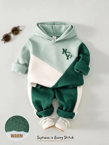 Cozy Pixies 2件組男嬰LA字母圖案對比色針織軟帽長袖套頭衛衣與彈性腰抓毛加厚刷毛內裡長褲，適合冬季 - 彩色 - 查看 2