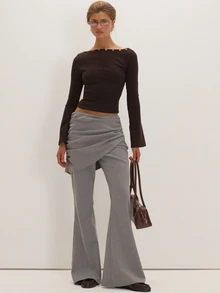 MUSEYN Brown Soft Boat Neck Button Neck Detail Longsleeve Top Versatile Everyday Casual Chic New Season Fall - Coffee Brown - View 2