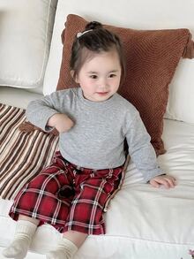 Dazy Kids 嬰兒女童休閒圓領T恤與格紋休閒長褲2件套居家服 - 灰色 - 查看 4