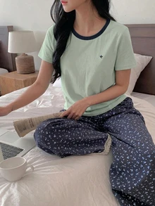 DAZY 2件組碎花拼接撞色女款睡衣套裝 - 綠色 - 查看 3