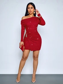 SOLERSUN Women's Asymmetric One-Shoulder Ruched Bodycon Mini Dress, Long Sleeve Metallic Detail Party Dress For Christmas, Holiday, Date Night & Going Out - Red - View 3