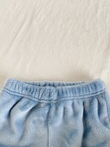 SHEIN Playful Pals 2件組男嬰幼兒運動衫慢跑褲套裝，可愛甜美藍白恐龍咆哮毛絨圖案，長袖圓領絨毛款，適合戶外冬季穿著 - 藍色 - 查看 7
