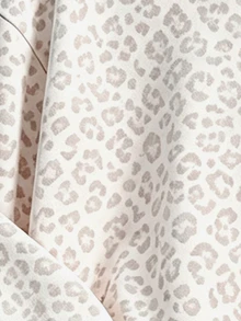 1 Set Tween Girl Autumn/Winter 2 Pieces Outfit, Light-Colored All-Over Leopard Print Drop Shoulder Hooded Sweatshirt + Cream White Solid Color Skinny Leggings, Comfortable Casual Daily Wear For Tween Girls - Multicolor - View 6