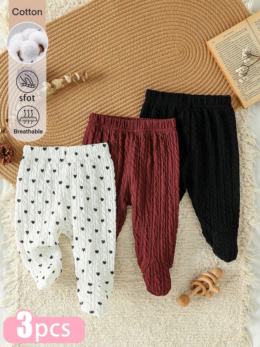 SHEIN 3件組新生女嬰秋冬新款褲裝套裝，黑色、酒紅、白色心形圖案可選，柔軟舒適面料，可愛休閒風，適合0-9個月寶寶日常穿著或戶外活動