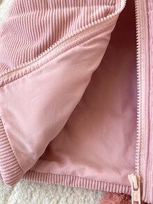 SHEIN 3件組女孩套裝，甜美清新風，愛心貼布裝飾，連帽拉鍊無袖背心，毛絨長袖上衣搭配收口長褲，時尚套裝，適合日常穿著、戶外活動、冬季季節 - 粉色 - 查看 9