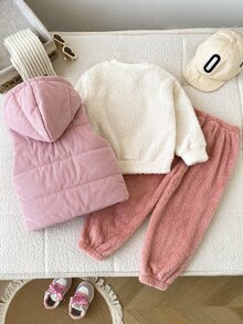 SHEIN 3件組女孩套裝，甜美清新風，愛心貼布裝飾，連帽拉鍊無袖背心，毛絨長袖上衣搭配收口長褲，時尚套裝，適合日常穿著、戶外活動、冬季季節 - 粉色 - 查看 2