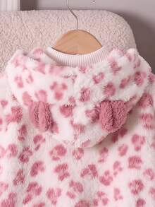 SHEIN Genkimix Kids 女童秋冬休閒時尚豹紋毛絨拉鍊連帽開襟外套 - 白色 - 查看 5