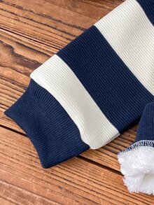 SHEIN Vintaside Kids 2件組幼兒男童衛衣長褲套裝，可愛學院風海軍藍配色，熊貼布條紋毛絨長袖圓領加厚冬季休閒連身衣，羅紋收邊 - 藍色 - 查看 6