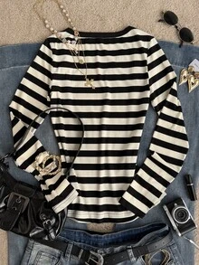 Attitoon Women's Casual (Spring/Autumn) Striped Plus Size V-Neck T-Shirt - Black and White - View 2