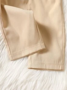 SHEIN 2件組男嬰 Polo 上衣 + 長褲紳士套裝，棕色卡其馬刺繡 V 領長袖翻領常規款，適合婚禮賓客、秋季假期 - 棕色 - 查看 13