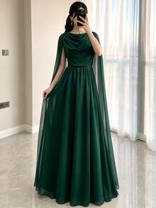 Modelyn Gaun Pesta Elegan Wanita Warna Polos dengan Detail Kerut, Merah Marun - Dark Green - View 8