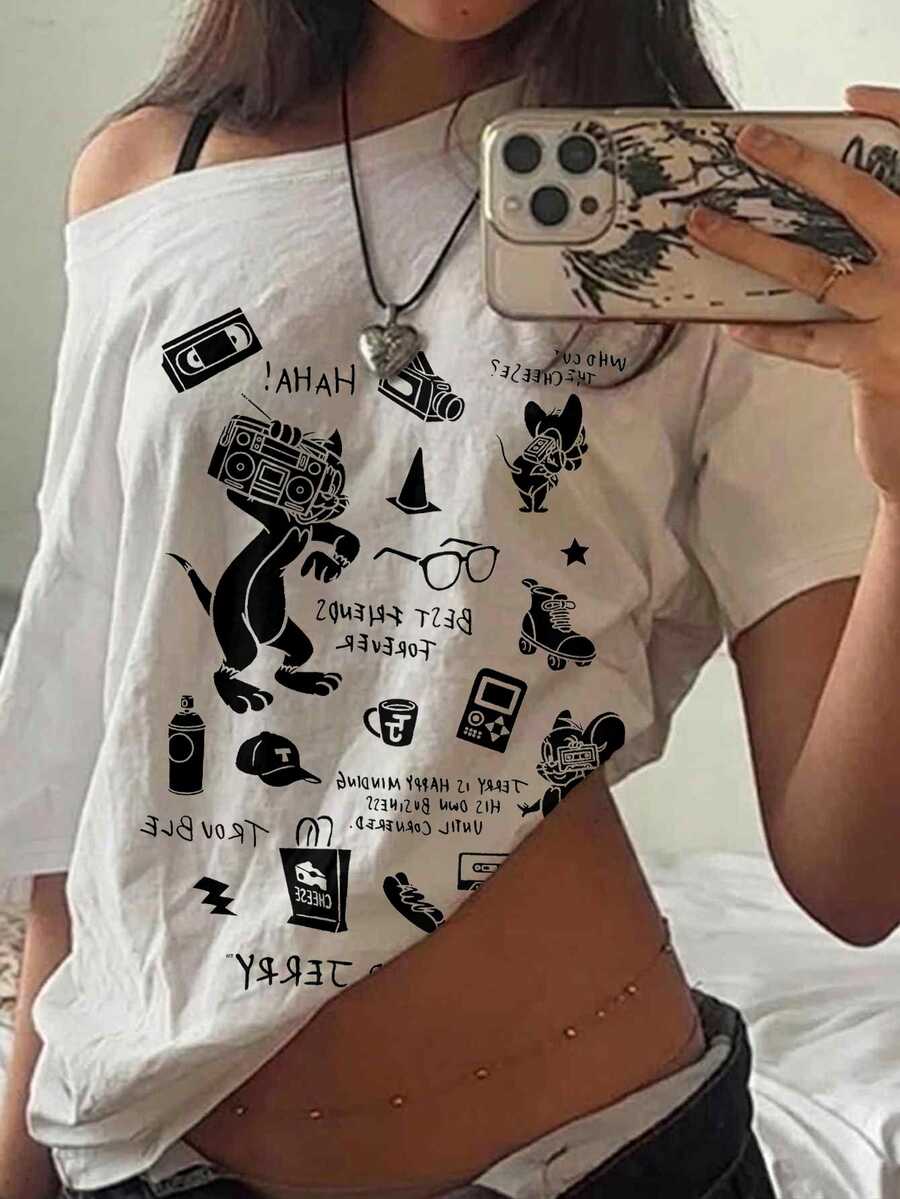 TOM & JERRY X SHEIN SHEIN EZwear 休閒極簡風大尺碼女款不對稱單肩短袖夏季字母印花T恤,適合外出、街頭穿搭、機場造型 - 白色 - 查看 1