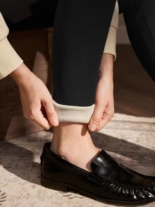 Nima Coro Damleggings i enfärgad design med hög midja och hög stretch - Svart - Visa 8