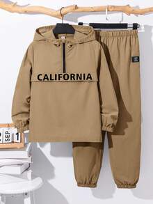 SHEIN 青少年男孩半拉鍊連帽外套與慢跑長褲2件套，休閒運動風，適合秋冬穿著 - 卡其色 - 查看 1