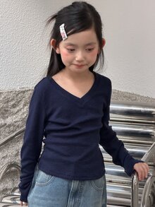 Dazy Kids Tween Girl) V-Neck Fitted Casual Long Sleeve Basic T-Shirt - Navy Blue - View 5
