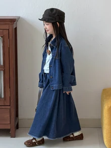 DAZY (Gadis Remaja) Set Denim 2 Potong Kasual Lucu Bahan Denim Washed Lengan Panjang Berkerah + Rok Lipit A-Line Kasual - Dark Wash - View 3