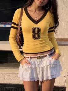 Noixe Yellow V-Neck Vintage American Collegiate Style Fitted Long Sleeve Top - Yellow - View 4
