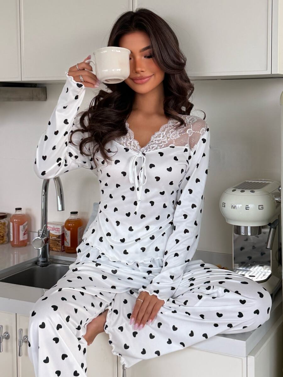 ZzzCrew Women's 2 Pieces Long Sleeve Lace Patchwork Heart Print Pajama Set - Multicolor - View 1