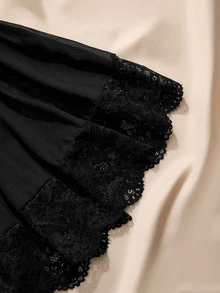 SHEIN 大尺碼性感內衣（蕾絲拼接洋裝） - 黑色 - 查看 4