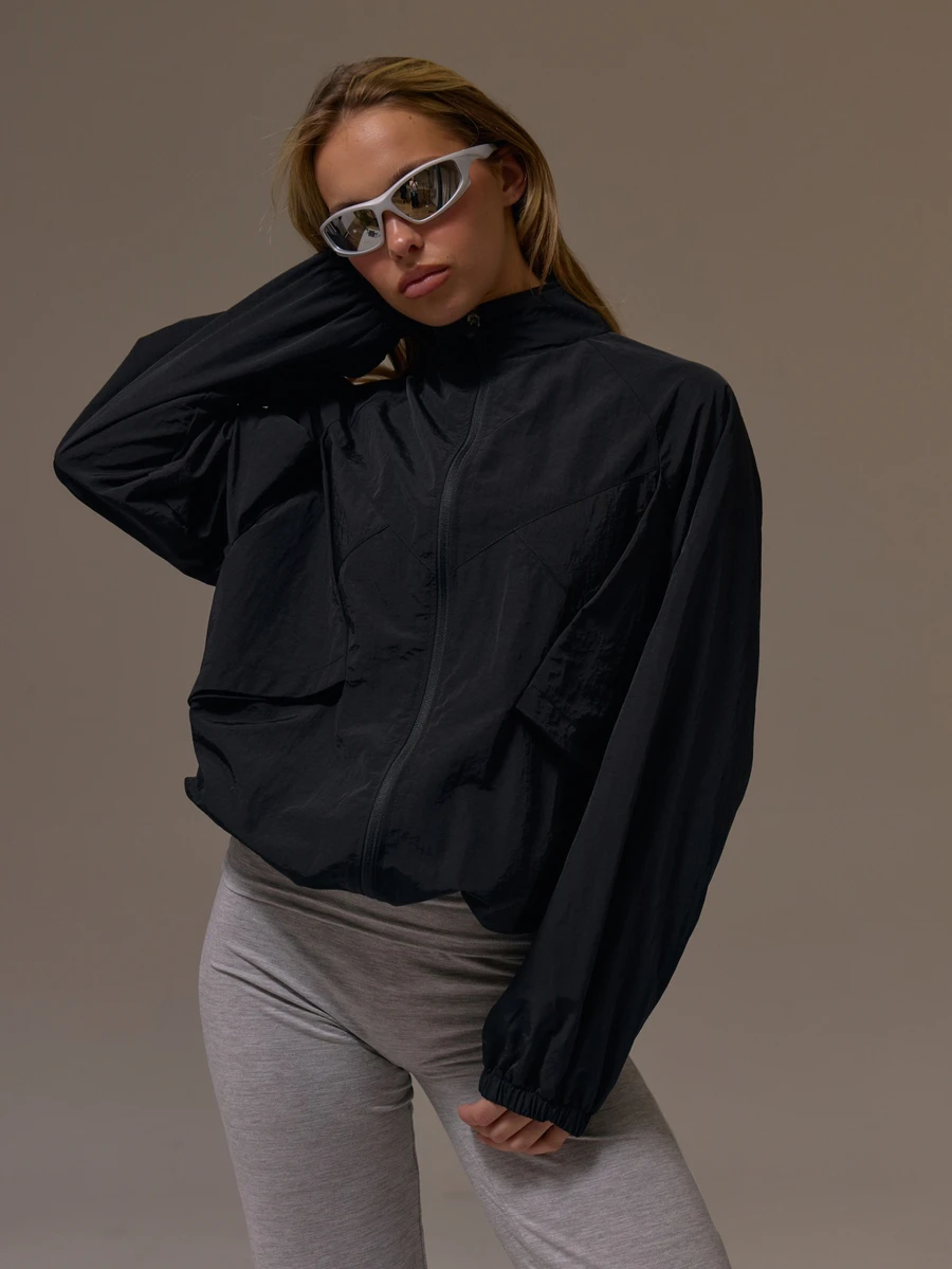Musera Sport Funnel Neck Zip Through Panelled Cinch Bungee Hem Loose Oversized Fit Track Jacket Fall Winter Autumn Fitness Gym Pilates - Black - View 1