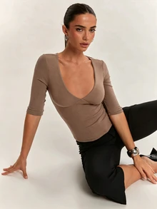 SHEIN BAE 女款柔軟舒適羊絨長袖上衣，適合日常外出、返校、通勤與辦公穿著 - 卡其色 - 查看 7
