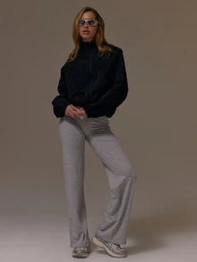 Musera Sport Funnel Neck Zip Through Panelled Cinch Bungee Hem Loose Oversized Fit Track Jacket Fall Winter Autumn Fitness Gym Pilates - Black - View 2