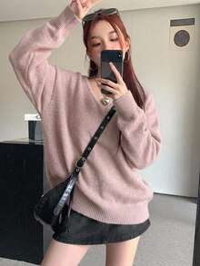 Livesso 女款純色寬鬆版型長袖V領針織毛衣 - 粉色 - 查看 2