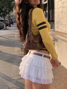 Noixe Yellow V-Neck Vintage American Collegiate Style Fitted Long Sleeve Top - Yellow - View 2
